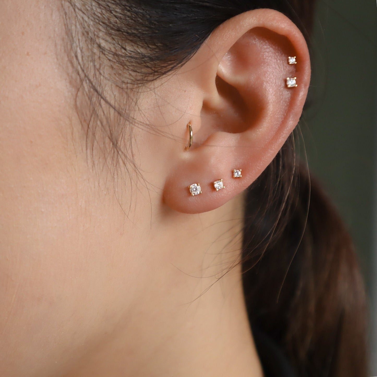 CUBIC STUDS