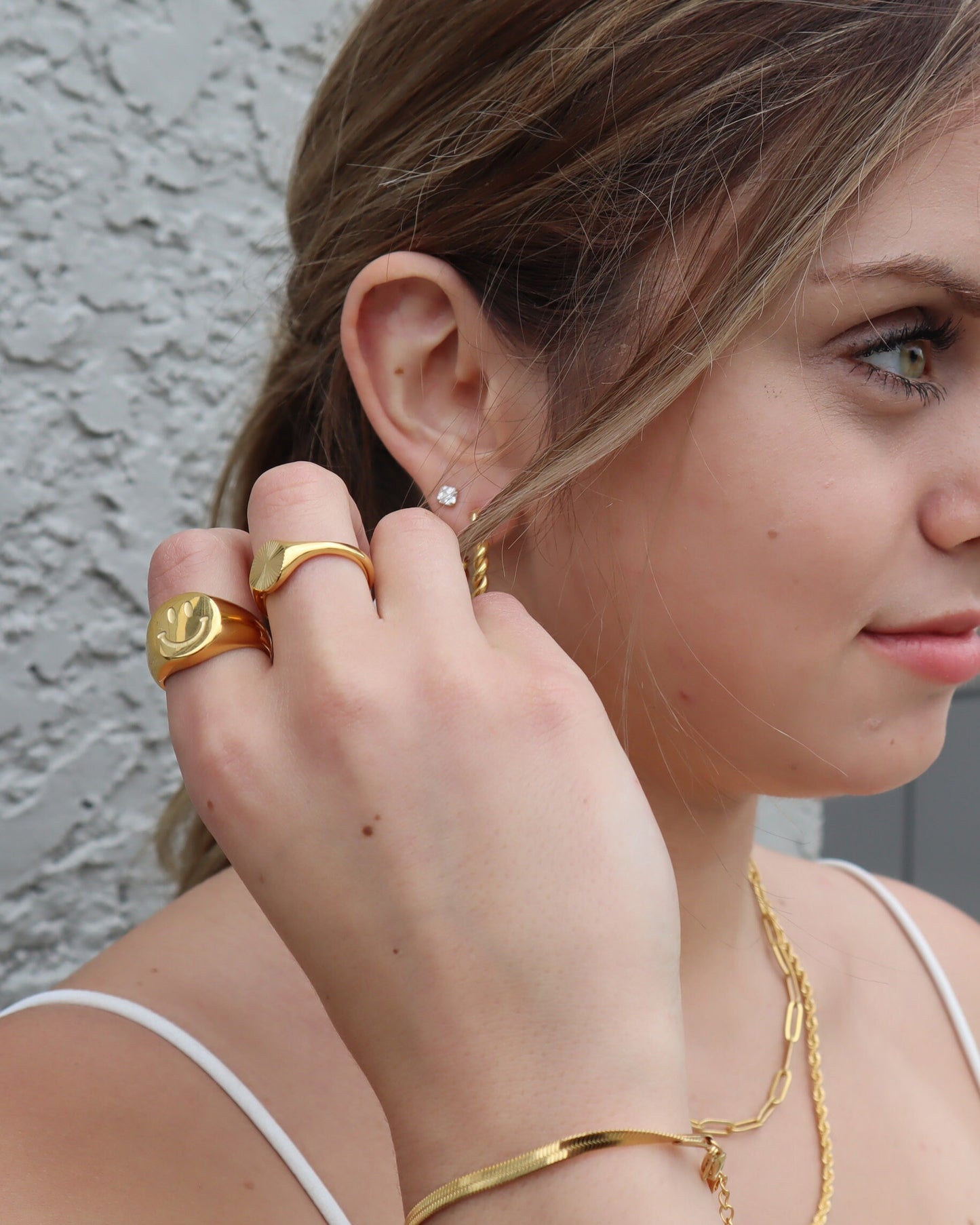 SMILEY FACE RING