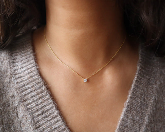 FLOATING SOLITAIRE NECKLACE