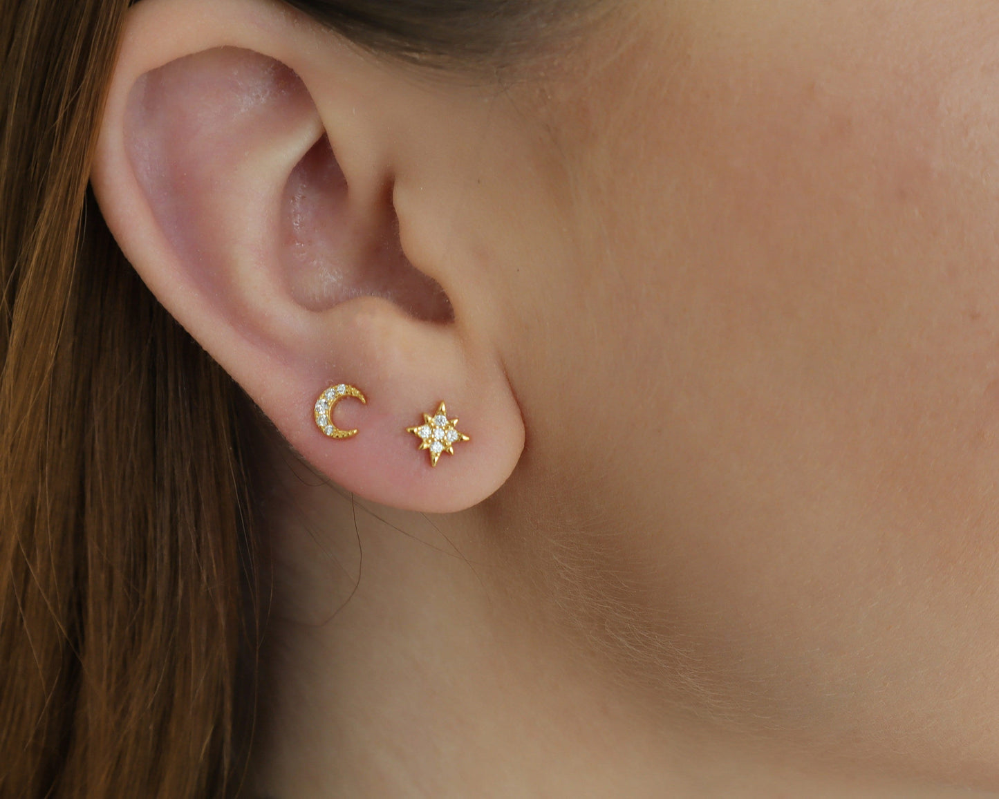 MOON STAR STUDS